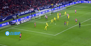 足球国足队内对抗赛出现精彩世界波