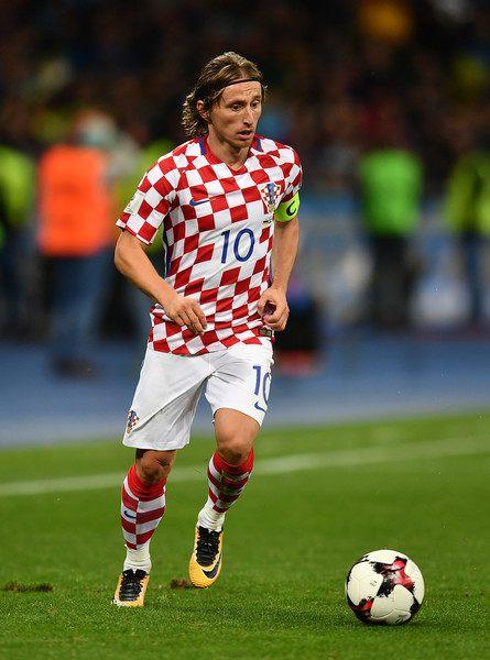 西甲半场：米利唐头球造险+伤退，皇马0-0塞尔塔