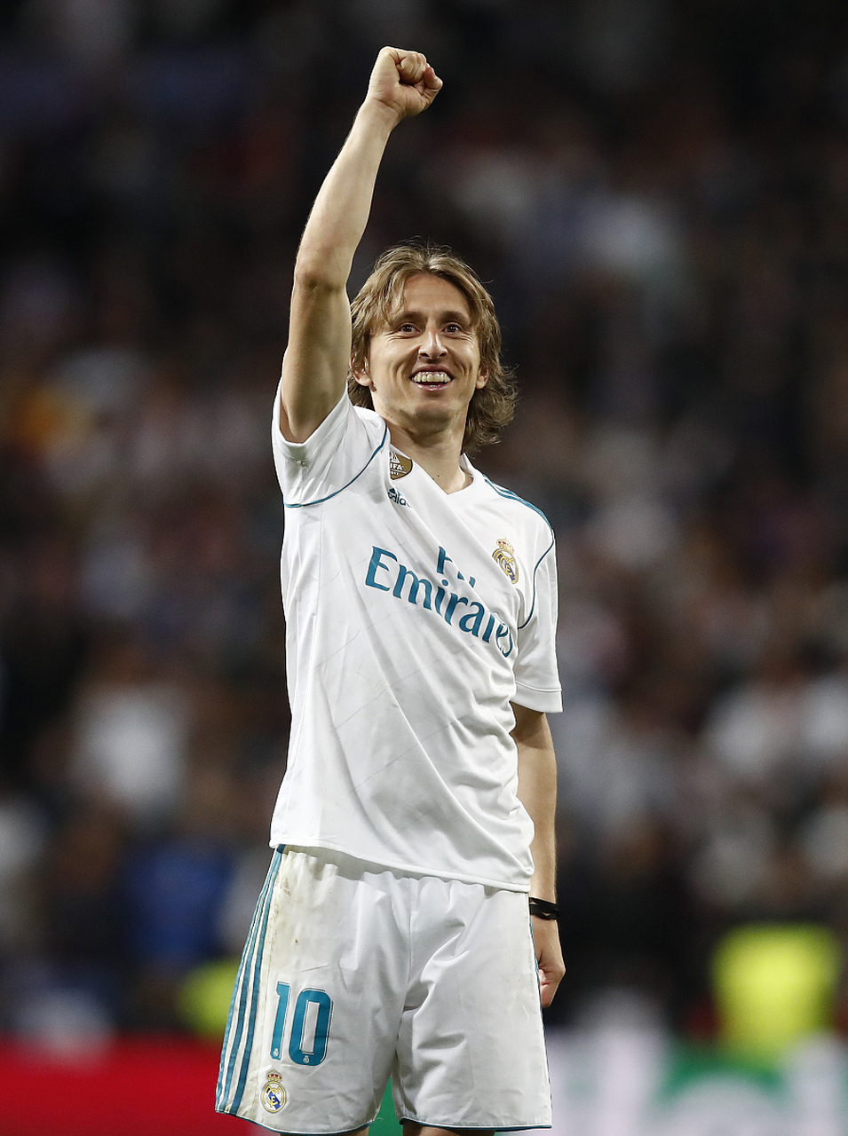 1-1！1-3！利物浦不胜+切尔西爆冷，阿森纳5分领跑，英超2强争冠