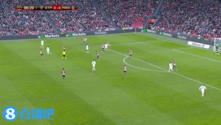 他今天的表现无可挑剔